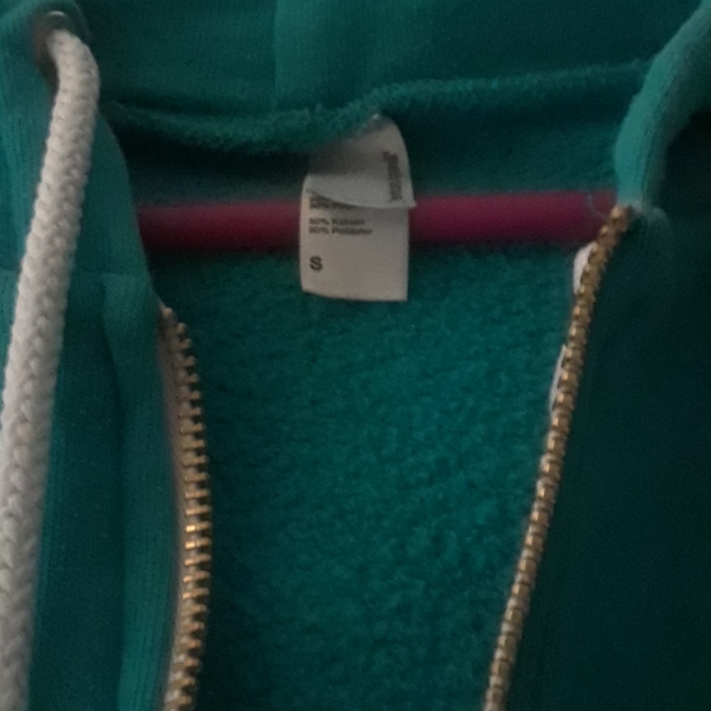 Sweater - Picture 2 of 2